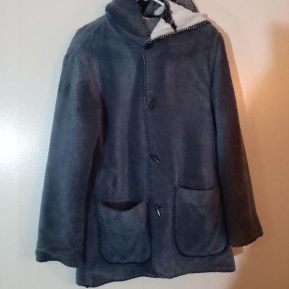 Winter Coat Reversible - Picture 9 of 10